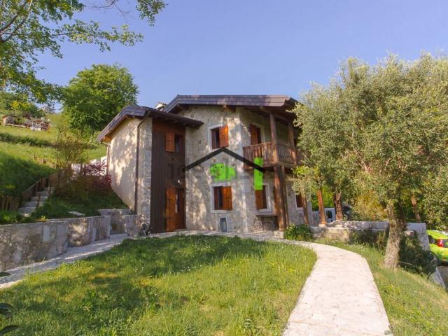 Casa in vendita a Clauzetto, Friuli-Venezia Giulia