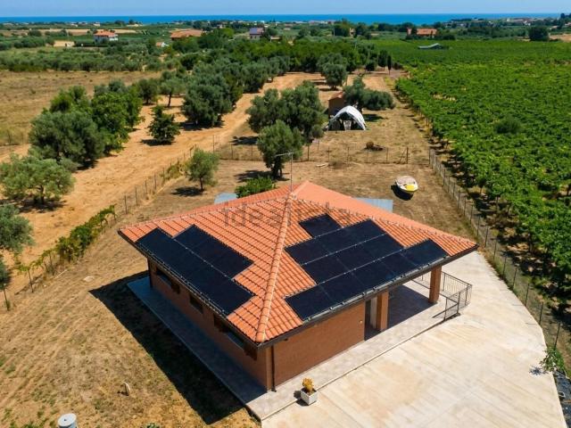 Casa in vendita a Tamarete, Ortona