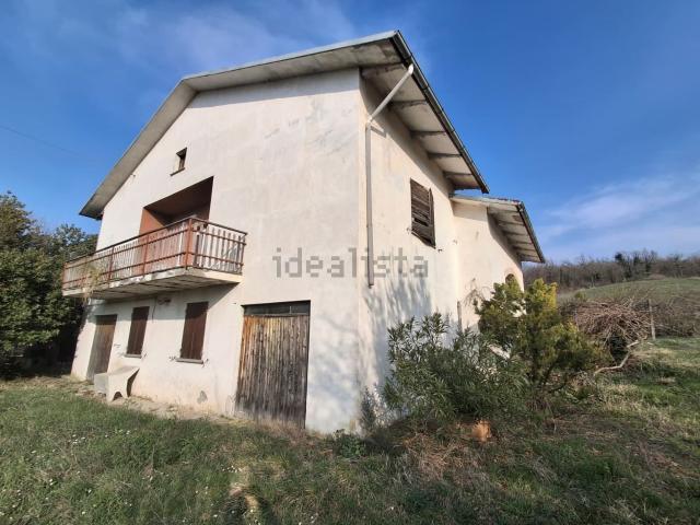 Casa in vendita a Maiolo, Rimini
