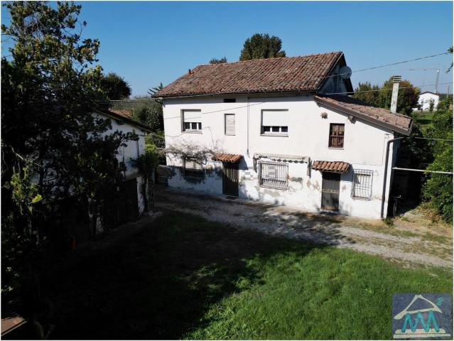 Casa in vendita a Pianura Reggiana, Re