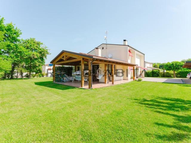 Casa in vendita a Gaiarine, Veneto