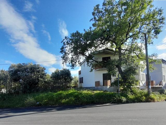 Casa in vendita a Villa Andreoli, Lanciano