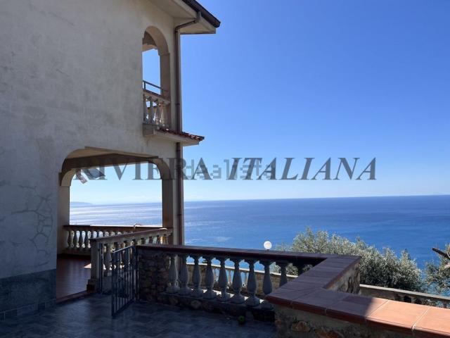 Casa in vendita a Lampetia, Calabria