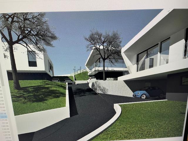Casa in vendita a Nembro, Lombardia