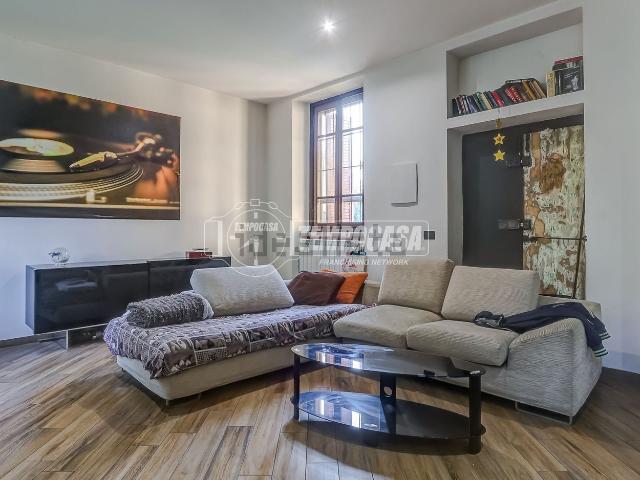 Casa in vendita a Mezzana, Somma Lombardo