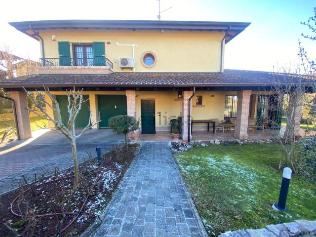 Casa in vendita a Colline Matildiche, Re