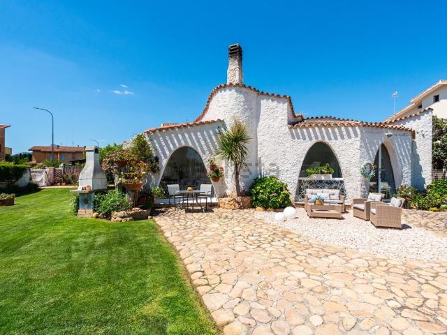 Casa in vendita a Frutti d'Oro, Capoterra