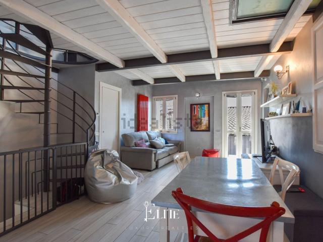 Casa in vendita a Suna, Piemonte