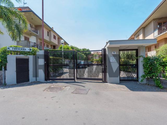 Casa in vendita a Barriera, Catania