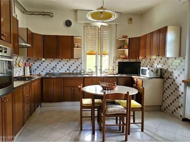 Casa in vendita a Albairate, Lombardia