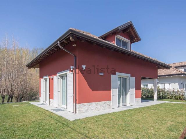 Casa in vendita a Colombari, Piemonte