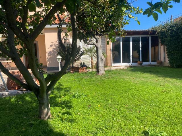 Casa in vendita a Roma Capitale, Lazio