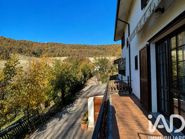 Casa in vendita a Rocca Susella, Lombardia