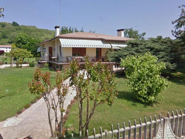 Casa in vendita a Volpago Del Montello, Veneto