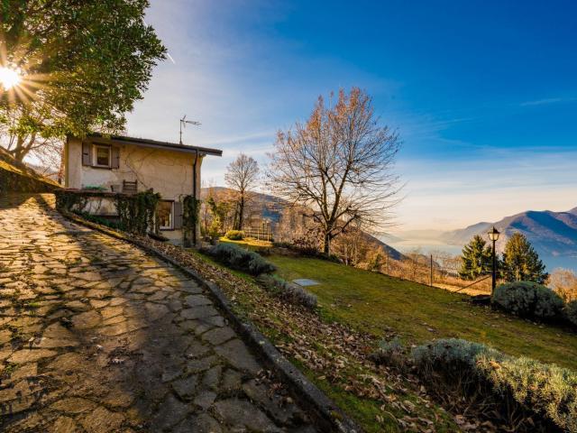 Casa in vendita a Comunità montana del Sebino bresciano, Sulzano