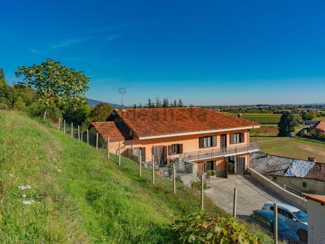 Casa in vendita a Caraglio, Cuneo