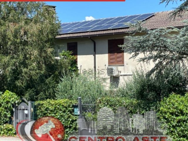 Casa in vendita a Stroncone, Umbria