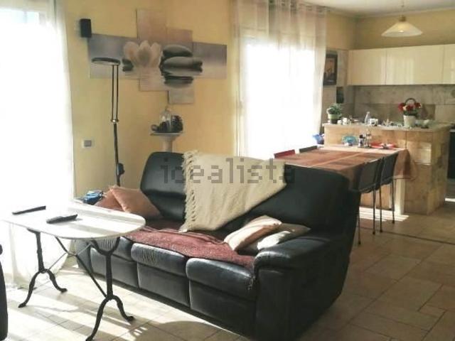 Casa in vendita a Dolceacqua, Liguria