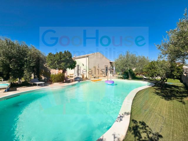 Casa in vendita a Marina Di Modica, Sicilia