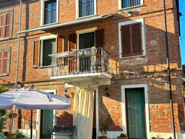Casa in vendita a Piemonte, Asti