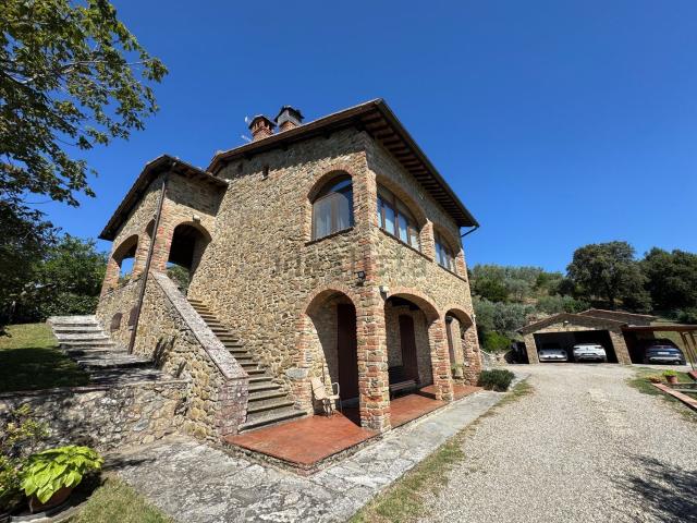 Casa in vendita a Monte San Savino, Arezzo