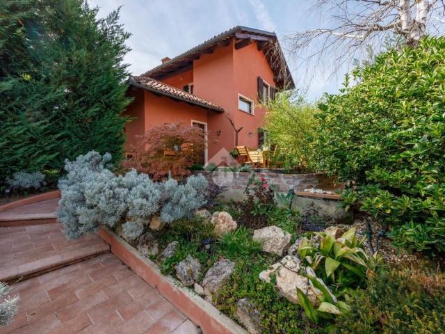 Casa in vendita a Chieri, Torino