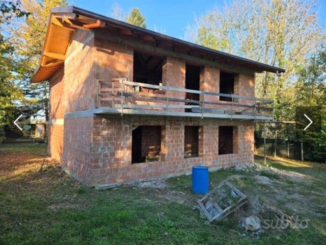 Casa in vendita a Cabanette, Piemonte