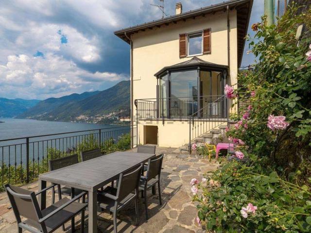 Casa in vendita a Riva, Faggeto Lario