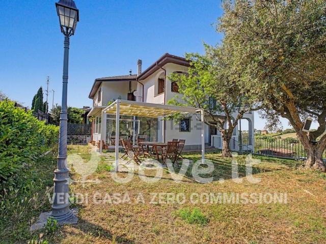 Casa in vendita a Roma Capitale, Lazio