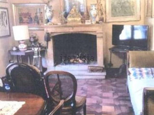 Casa in vendita a Toffia, Rieti