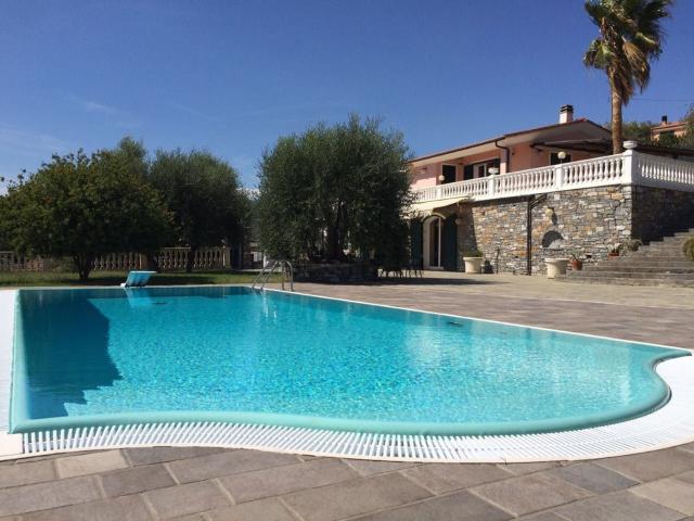 Casa in vendita a Caramagnetta, Imperia