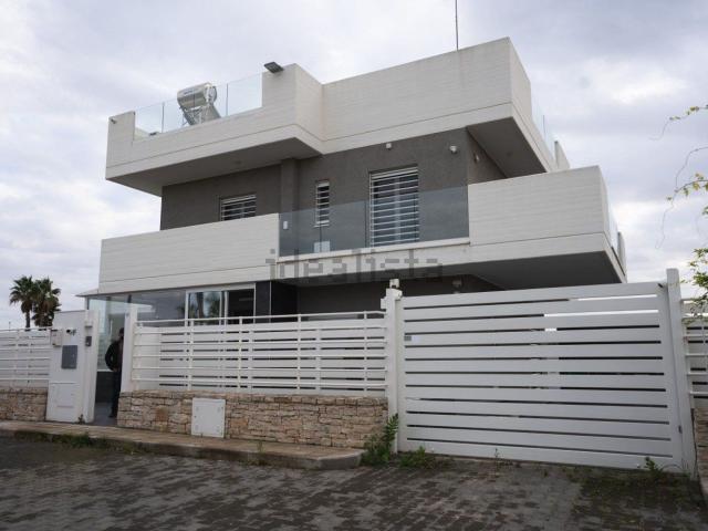 Casa in vendita a Carbonara di Bari, Puglia