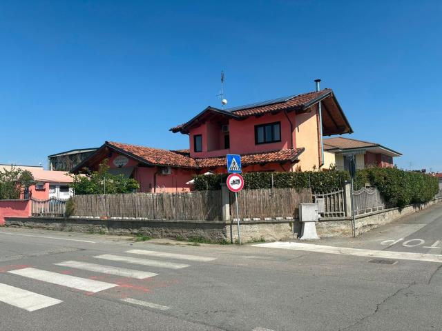 Casa in vendita a Piemonte, Torino