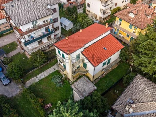 Casa in vendita a Valdagno, Vicenza