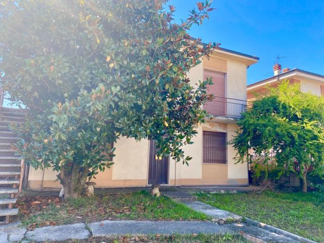 Casa in vendita a Casei Gerola, Lombardia