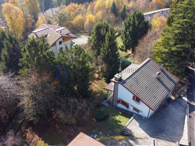 Casa in vendita a Dorga, Castione Della Presolana