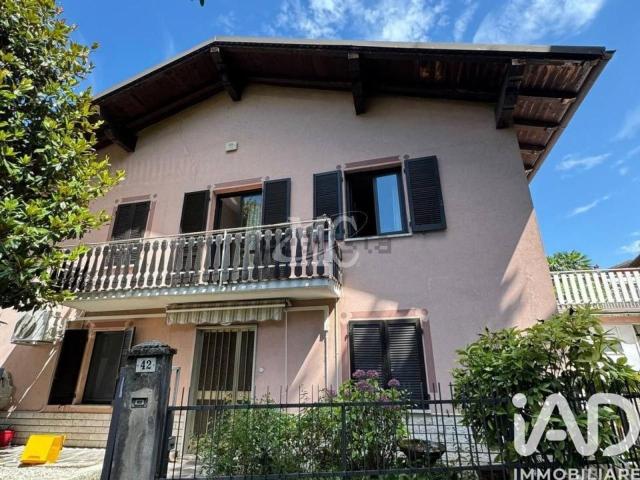 Casa in vendita a Comunità della Vallagarina, Borgo Sacco