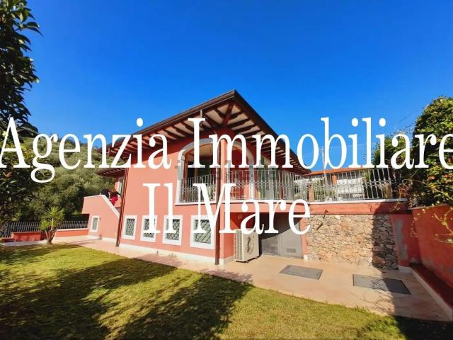 Casa in vendita a Tonfano, Toscana