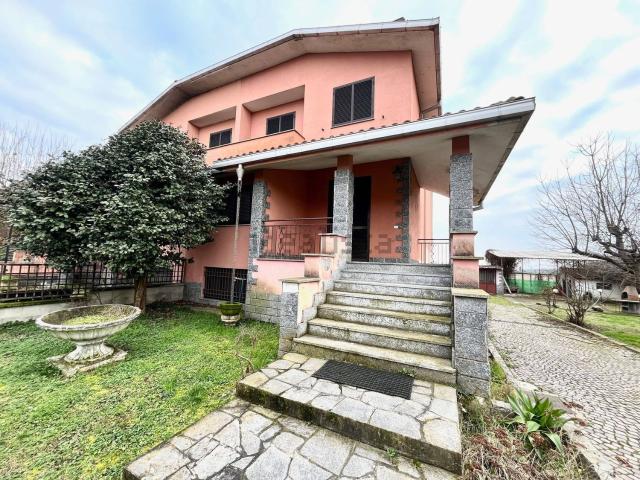 Casa in vendita a Borgo Vercelli, Vercelli