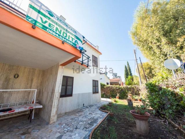 Casa in vendita a Siponto, Puglia