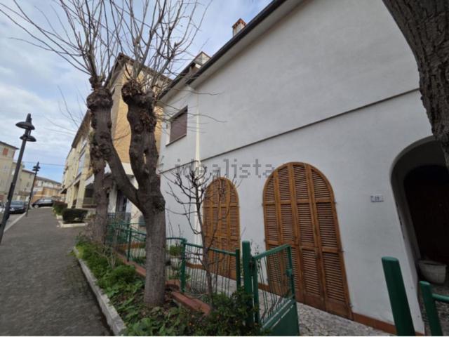 Casa in vendita a Marche, Fermo