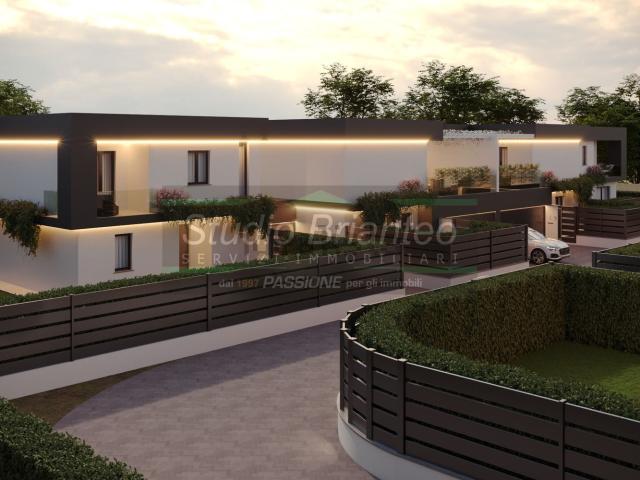 Casa in vendita a Verano Brianza, Lombardia