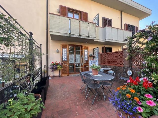 Casa in vendita a Pian di Scò, Castelfranco Piandiscò
