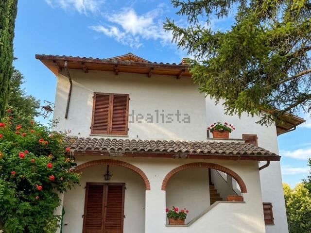 Casa in vendita a Palazzo Del Pero, Toscana
