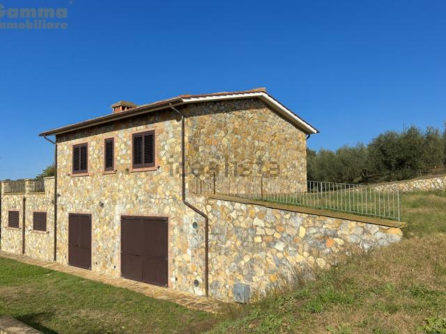 Casa in vendita a Magliano In Toscana, Toscana