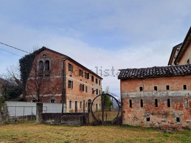 Casa in vendita a Follina, Veneto
