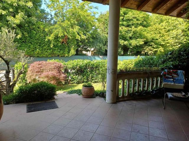 Casa in vendita a Pieve Fissiraga, Lombardia