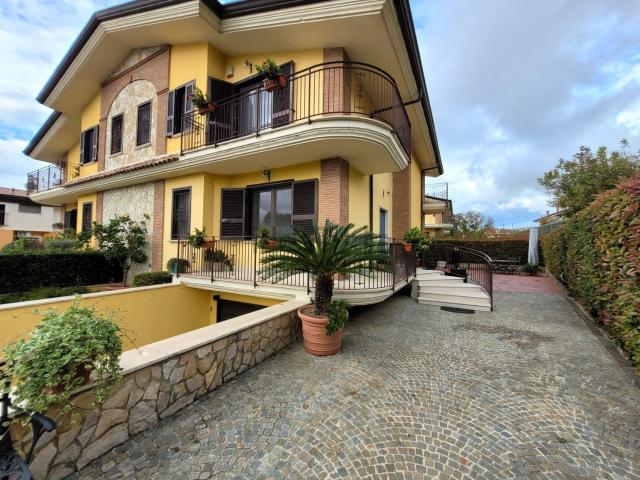 Casa in vendita a Bucciano, Campania