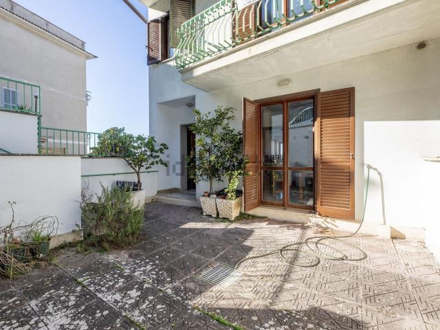 Casa in vendita a Guidonia Montecelio, Roma Capitale