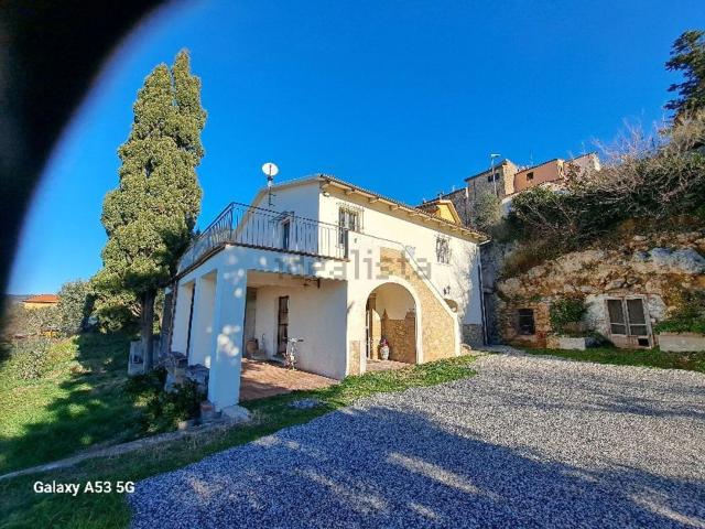 Casa in vendita a Rosignano Marittimo, Toscana